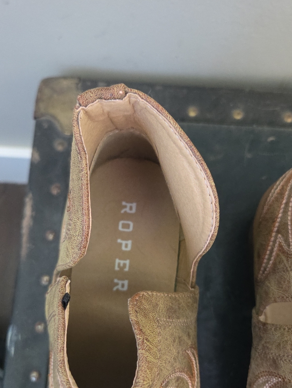 Woman's Roper Booties - Picture 2 of 5